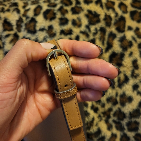 Michael Kors Signature Logo & Python-Embossed Fanny Pack - Picture 7 of 8